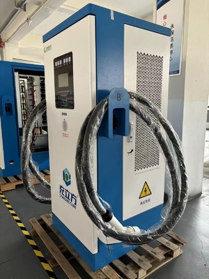 Estações de carregamento de automóveis de 120w com supercarregamento de corrente contínua