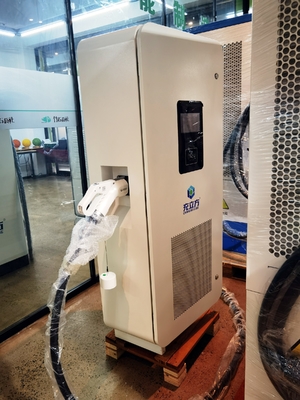 Bom preço. CCS1 Estação de carregamento de veículos elétricos de dupla arma de corrente contínua de 240 kW on-line