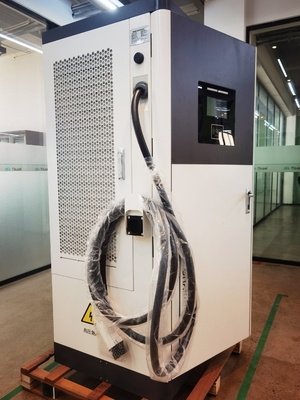 Algumas peças da nossa estação de carregamento de veículos elétricos oficina moderna 120KW integrada com dupla arma DC estação de carregamento de veículos elétricos CCS2 GBT pilha de carregamento rápido de veículos elétricos comerciais